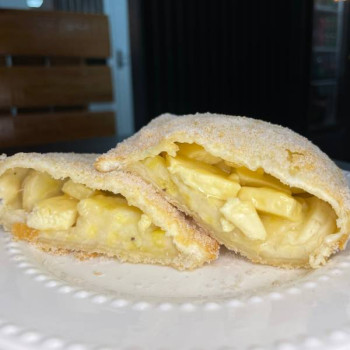 Pastel Banana e chocolate Branco